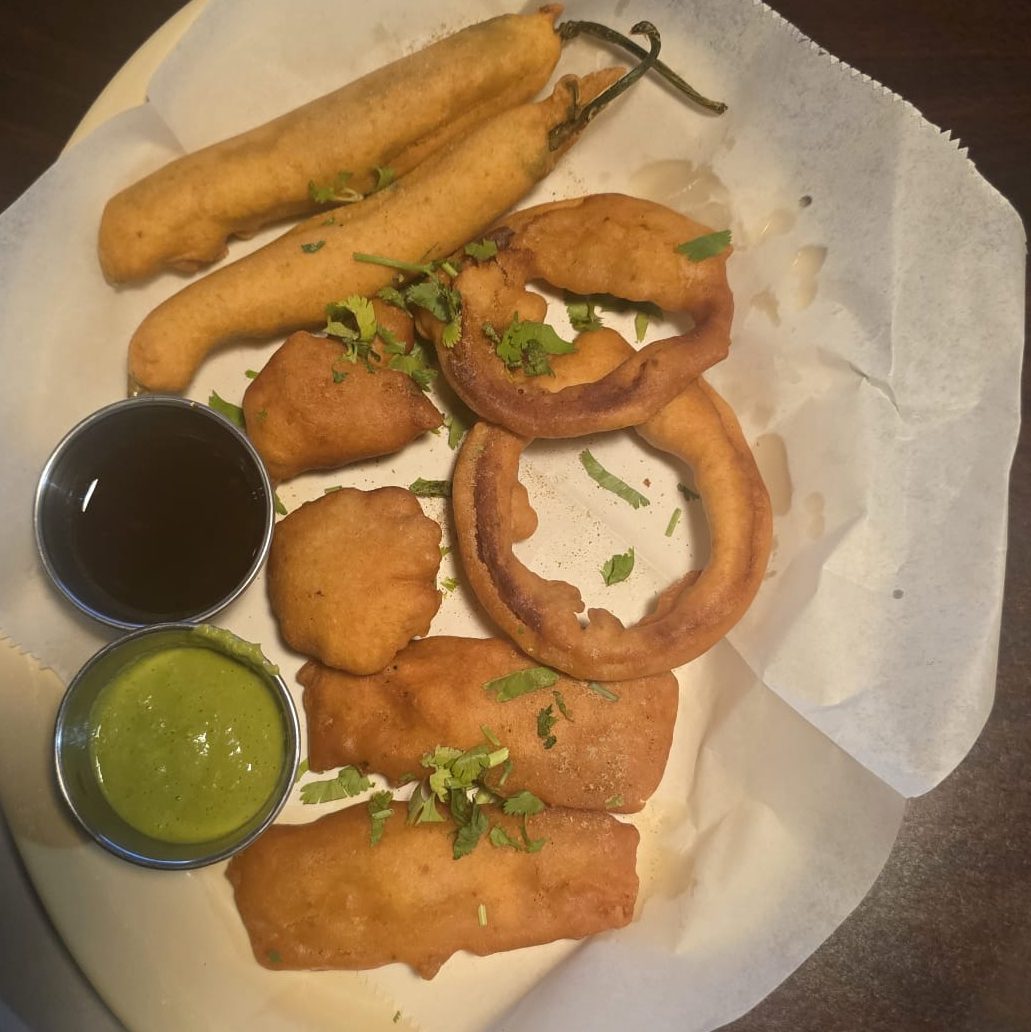 Mixed Vegetable Pakora.