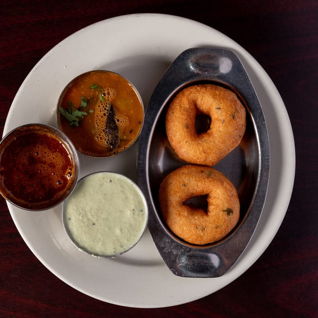 Medhu Vada.