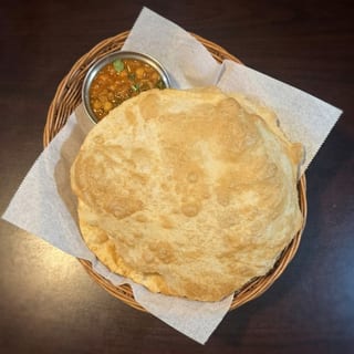 Chana Batura